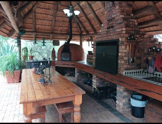 FARM FOR SALE IN MOPANE